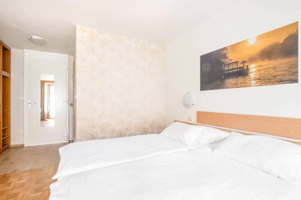Hotelsko naselje Zeleni Gaj – fotografija 2